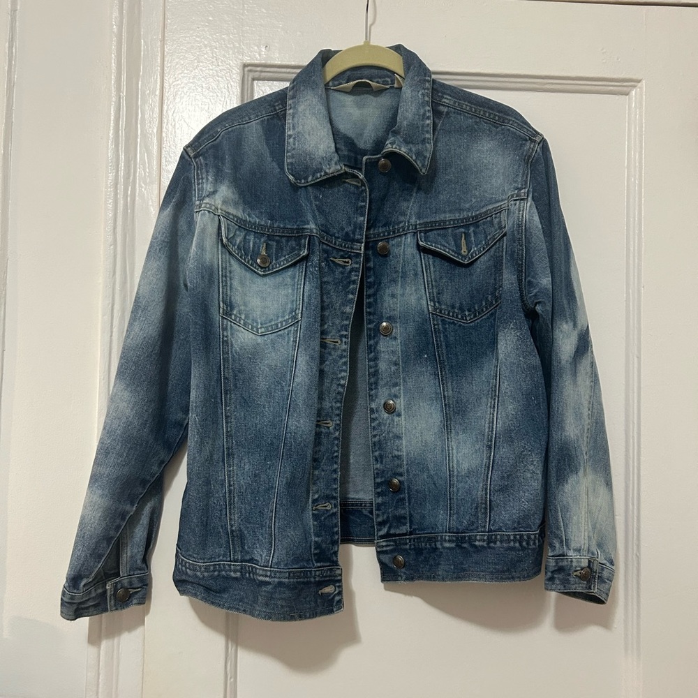 St. John’s Bay men’s large Acid-Washed Denim Jacket fall layering outdoor casual